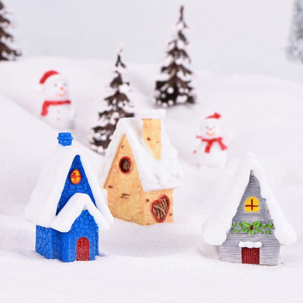 factory custom miniature resin christmas village house figurines