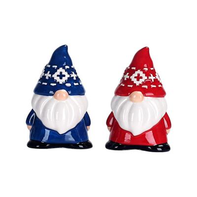 Red Blue Christmas gnome salt and pepper shakers picture 1